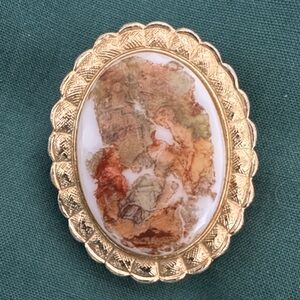 Vintage Western Germany Gold Style Patterned Scarf Clip